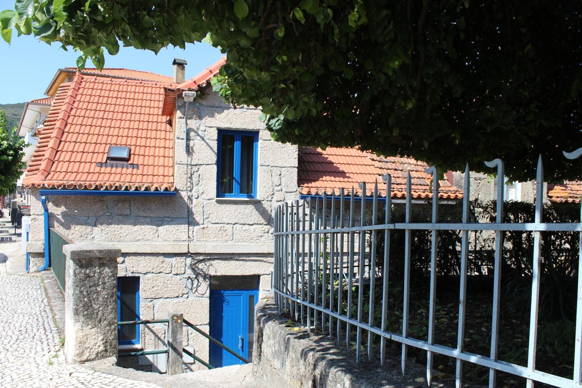 Casa Da Carreira De Loriga Apartment Exterior photo